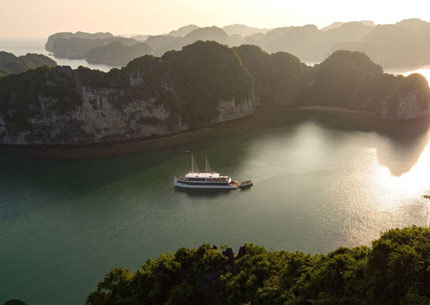 How To Get To Halong Bay From 3 Nearby Airports Halong Bay Travel