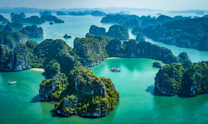 Bai Tu Long bay Cruises | Halong Bay Cruises